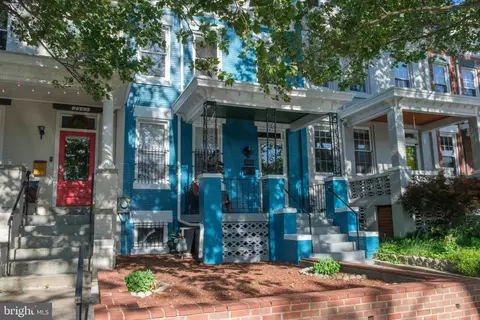 3563 Holmead Pl NW, Washington, DC 20010