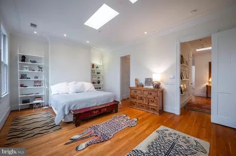 Bedroom - 417 G St SE, Washington, DC 20003 photo 1 of 10
