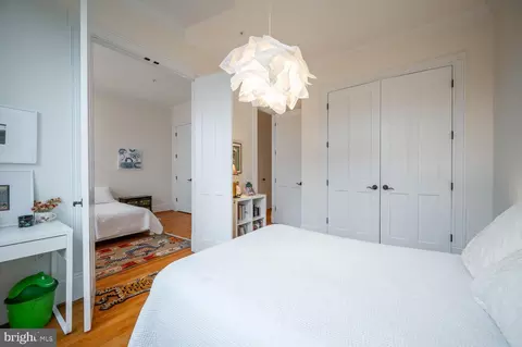 Bedroom - 417 G St SE, Washington, DC 20003 photo 6 of 10