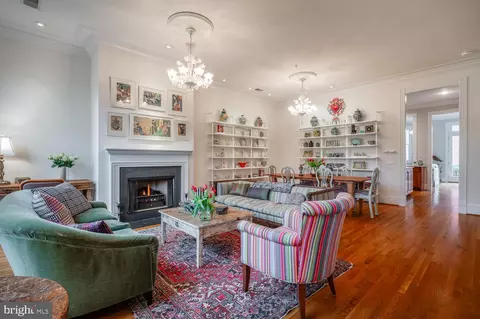 Living - 417 G St SE, Washington, DC 20003 photo 1 of 6
