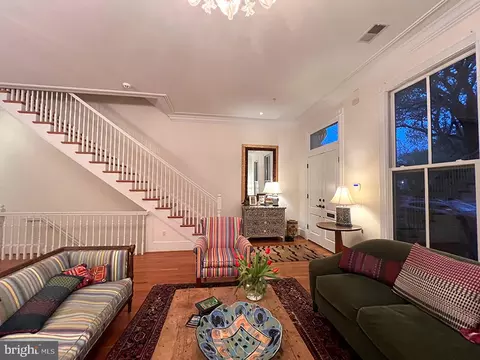 Entry Way - 417 G St SE, Washington, DC 20003 photo 2 of 3