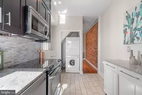 1235 K St SE, Washington, DC 20003 photo 6