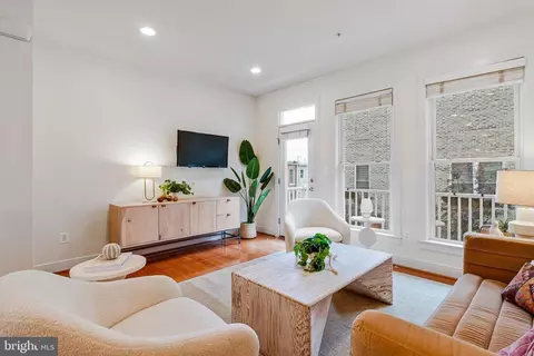Other - 415 I St SE, Washington, DC 20003 photo 5 of 22