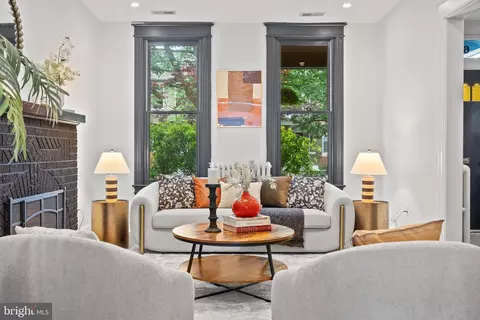 630 Princeton Pl NW, Washington, DC 20010