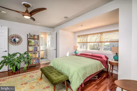 257 15th St SE #D, Washington, DC 20003 photo 18