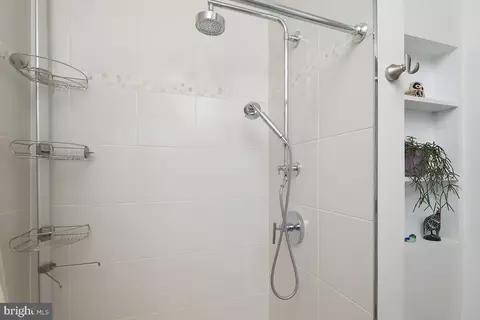 257 15th St SE #D, Washington, DC 20003 photo 14