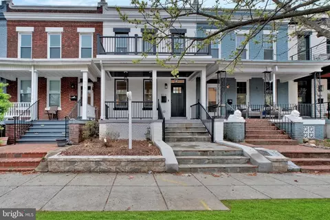 913 L St NE, Washington, DC 20002 photo 1