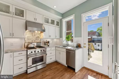718 12th St NE, Washington, DC 20002 photo 12