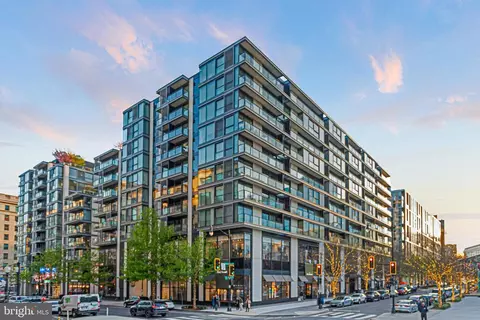 920 I St NW #509, Washington, DC 20001