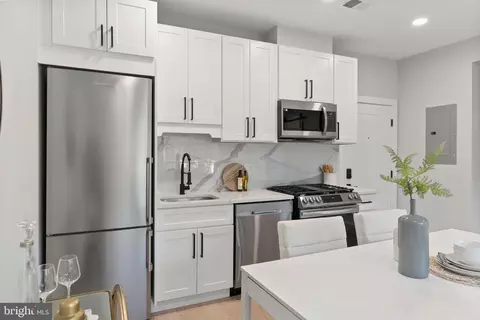 2019 M St NE #4, Washington, DC 20002 photo 9