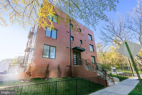 2019 M St NE #4, Washington, DC 20002 photo 31