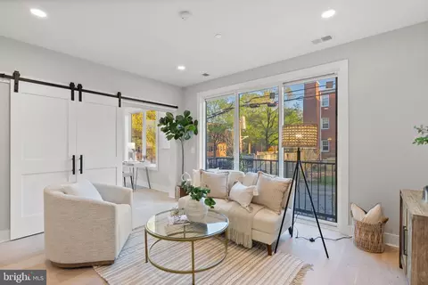 2019 M St NE #4, Washington, DC 20002 photo 4