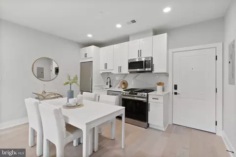 2019 M St NE #4, Washington, DC 20002 photo 6