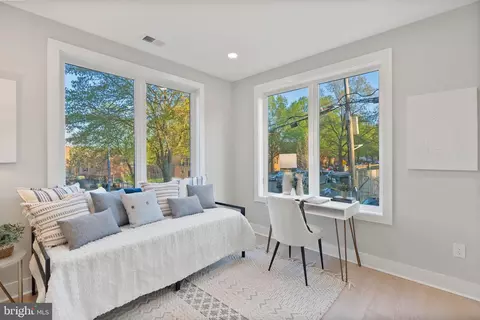 2019 M St NE #4, Washington, DC 20002 photo 19