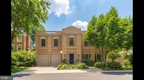 Exterior - 4813 Kemble Place Nw NW, Washington, DC 20007 photo 2 of 6