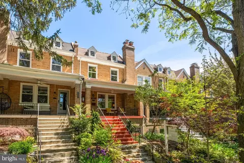 3221 Walbridge Pl NW, Washington, DC 20010
