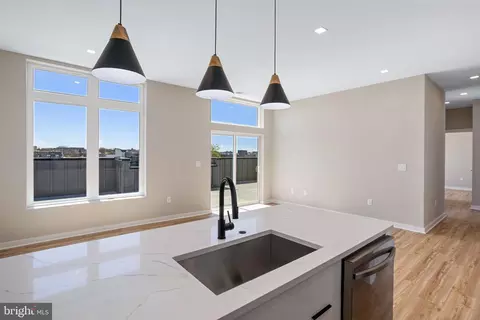 1358 Florida Ave NE #PH-01, Washington, DC 20002 photo 2