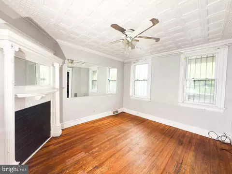 Living - 711 Florida Ave NE, Washington, DC 20002 photo 3 of 7