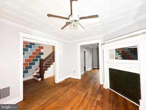 Living - 711 Florida Ave NE, Washington, DC 20002 photo 2 of 7