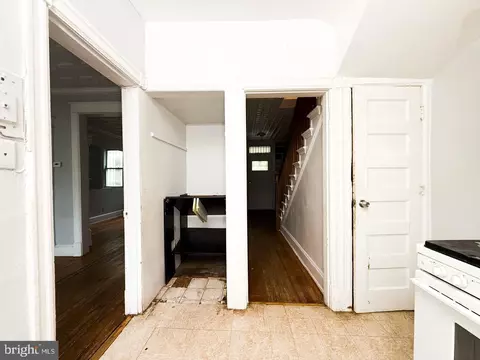 Entry Way - 711 Florida Ave NE, Washington, DC 20002 photo 2 of 7