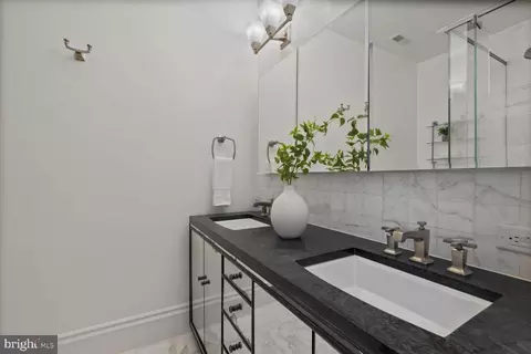3311 P St NW, Washington, DC 20007 photo 17