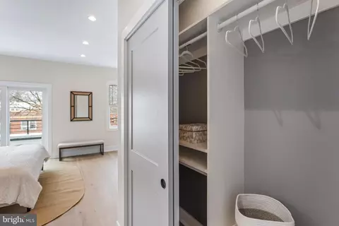 1413 Staples St NE #4, Washington, DC 20002 photo 10