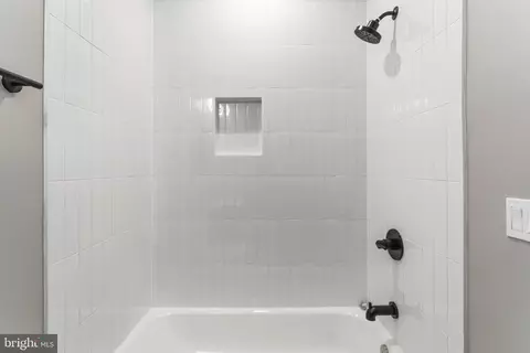 1413 Staples St NE #4, Washington, DC 20002 photo 21