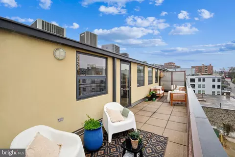 2301 Champlain St NW #412, Washington, DC 20009 photo 15