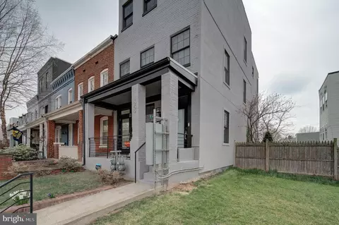 1209 Oates St NE #2, Washington, DC 20002