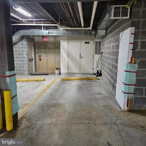 2351 Champlain St NW #P3, Washington, DC 20009 photo 24