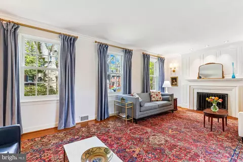 3568 Appleton St NW, Washington, DC 20008 photo 9
