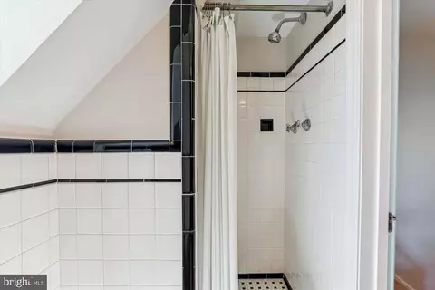 3568 Appleton St NW, Washington, DC 20008 photo 41