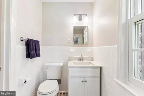 3568 Appleton St NW, Washington, DC 20008 photo 28