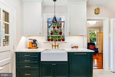 3568 Appleton St NW, Washington, DC 20008 photo 16