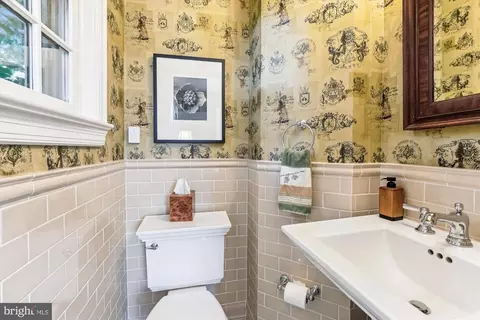 3568 Appleton St NW, Washington, DC 20008 photo 20