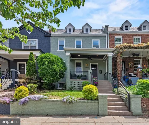4623 4th St NW, Washington, DC 20011