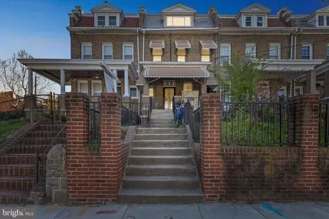 4527 9th St NW, Washington, DC 20011