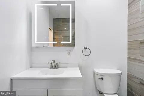 819 6th St NE, Washington, DC 20002 photo 19