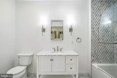 819 6th St NE, Washington, DC 20002 photo 27