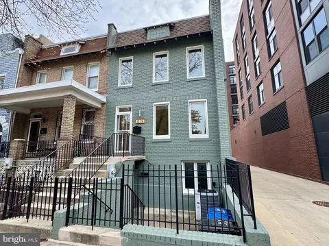 819 6th St NE, Washington, DC 20002 photo 59