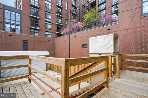 819 6th St NE, Washington, DC 20002 photo 49