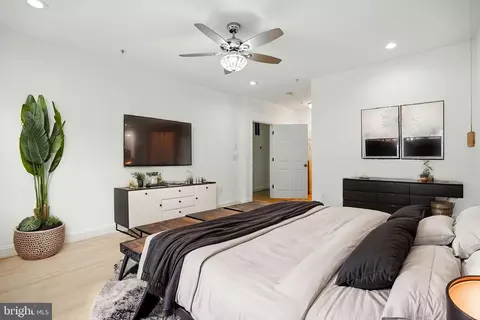 819 6th St NE, Washington, DC 20002 photo 17