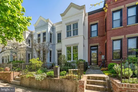 1325 F St NE, Washington, DC 20002