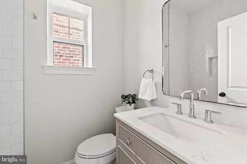 Bath - 608 9th St NE, Washington, DC 20002 photo 3 of 5