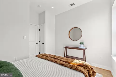 Bedroom - 608 9th St NE, Washington, DC 20002 photo 8 of 8