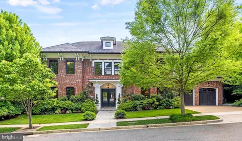 4410 Meadow Rd NW, Washington, DC 20007
