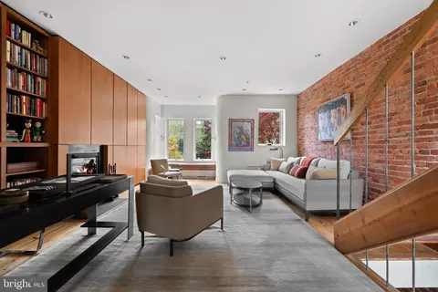 1910 Biltmore St NW #2, Washington, DC 20009