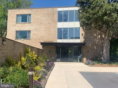 2755 Ordway St NW #513, Washington, DC 20008