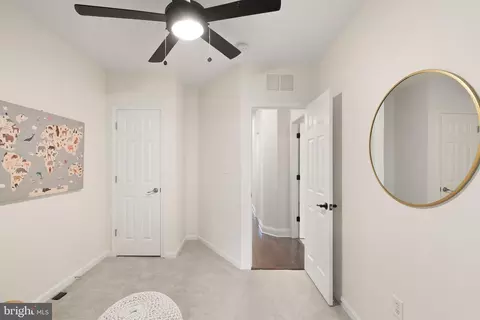 1711 Bay St SE, Washington, DC 20003 photo 29