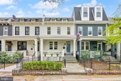 1711 Bay St SE, Washington, DC 20003 photo 2
